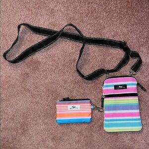 Scout Multicolor Striped Phone Bag Set